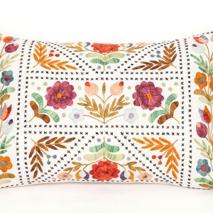 Almohadon Milagros Crewel